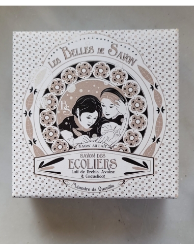 Savon des Ecoliers pour les petites mains sales qui collent, au lait de brebis nourrissant, sans parfum et exfoliant