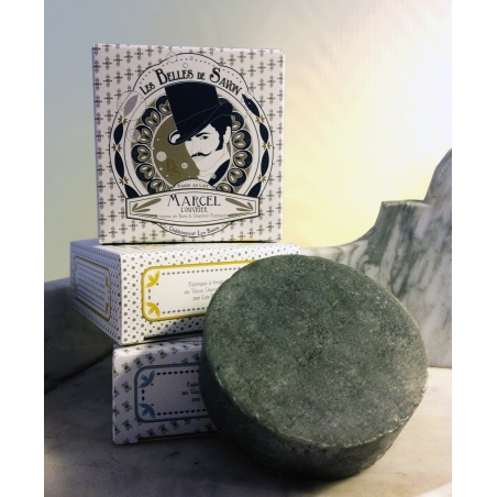 Savon naturel Crème de ricin et charbon purifiant.