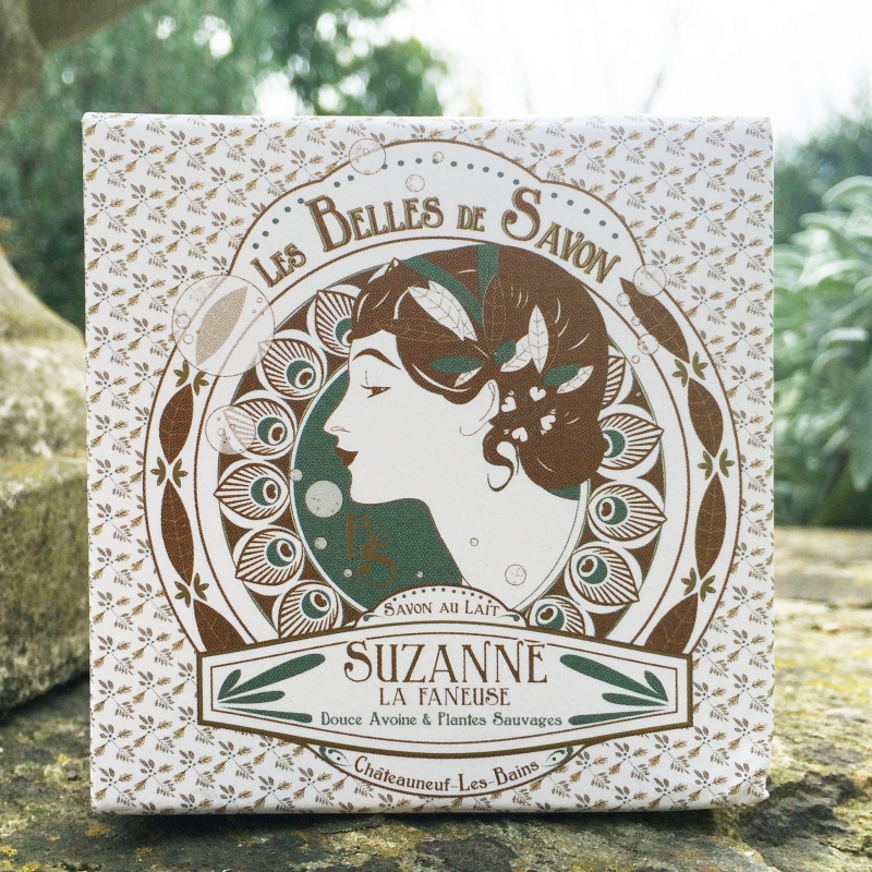Savon naturel vegan au lait d'avoine et huiles essentielles Savon naturel vegan au lait d'avoine et huiles essentielles