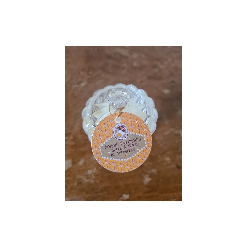 Bougie artisanale parfumée dans sa verrerie boite à bijoux réutilisable ou rechargeable