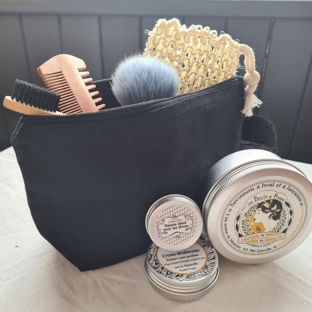 Pochette trousse de toilette à garnie de vos cosmétiques préférés