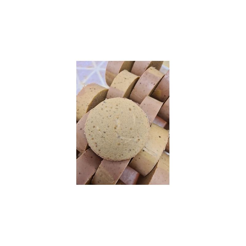 savon à la purée de châtaigne et huile de cade à la découpe