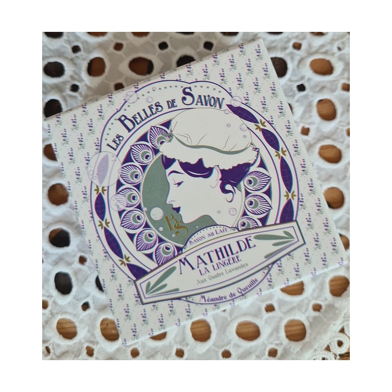 savon naturellement riche en glycérine à la lavande et au lait de chèvre bio